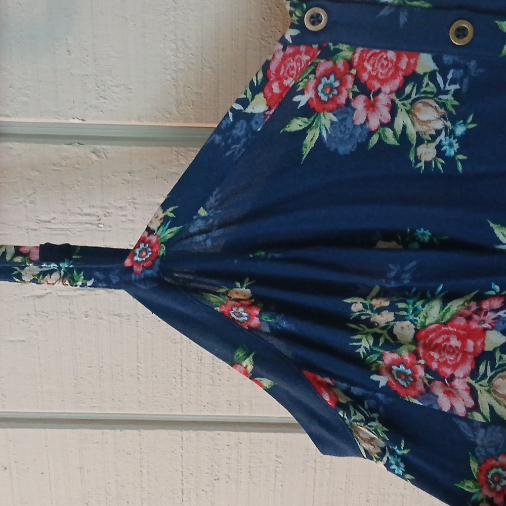 Torrid Blue Floral Sleeveless Button Down Blouse Size 0 - Picture 6 of 8